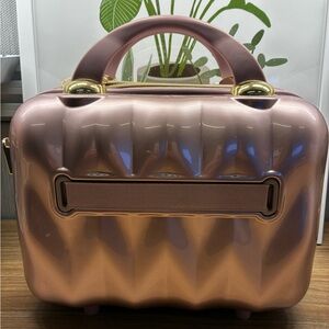 Marcy McKenna The Essentials Beauty Case Rose Gold